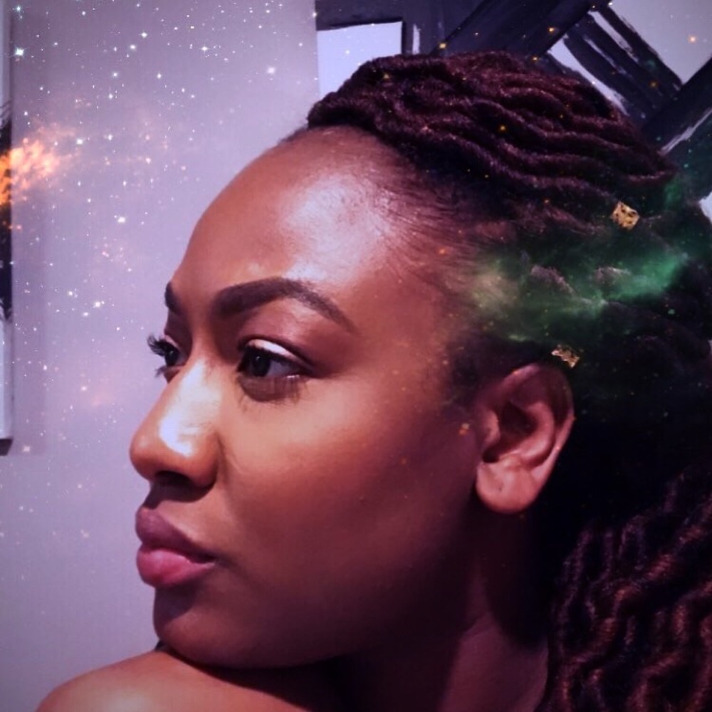 Meet your Posher, Christal